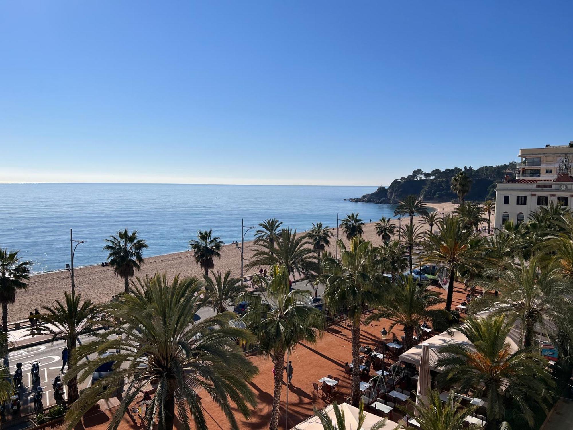 Mediterranean Apartment In Lloret De Mar Next To The Sea Exterior photo